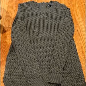 NWOT JONES NY khaki green sweater